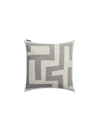 DAVID FUSSENEGGER | Kissenhülle SILVRETTA 50x50cm Labyrinth Grau | 